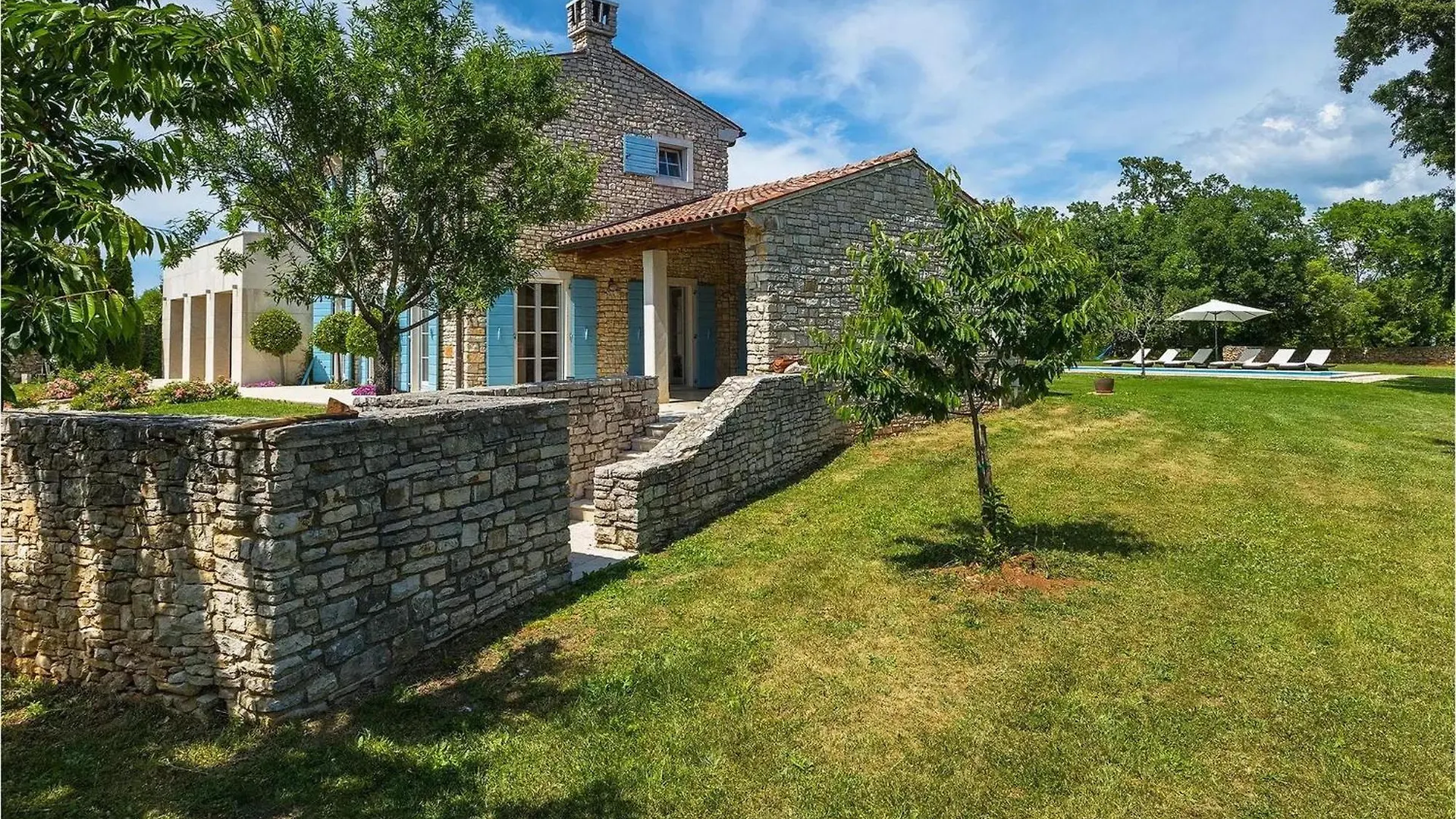 Villa Bl Pula Holiday home